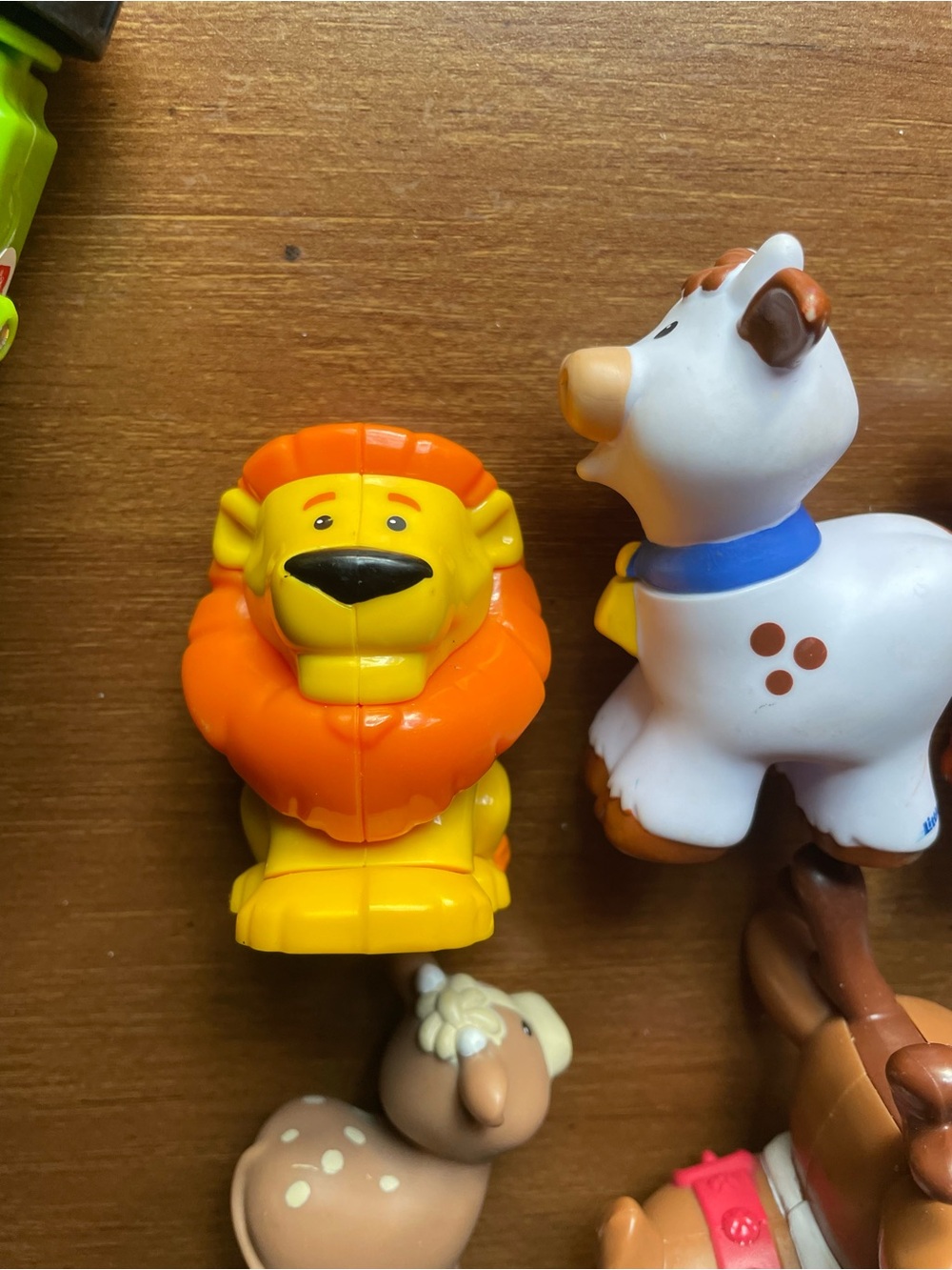 Lot of Little People Animals and Tractor - Picture 5 of 9